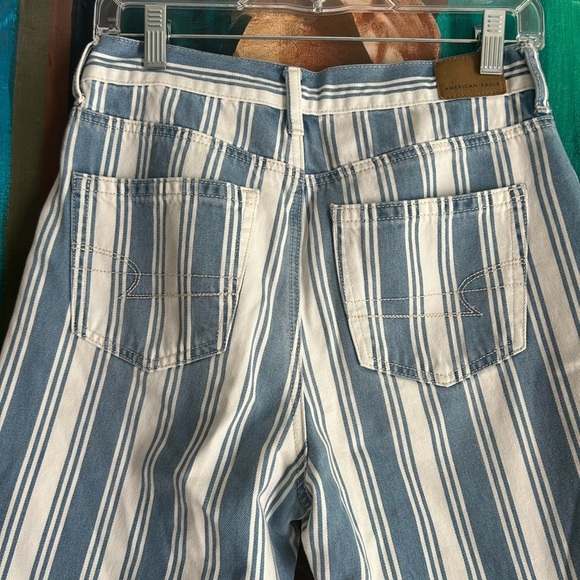 American Eagle Outfitters Blue and White Striped Straight Leg Jeans Size 4 - Picture 15 of 16